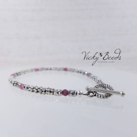 Pink Tourmaline & Silver Beaded Toggle Bracelet - Picture 2 of 9